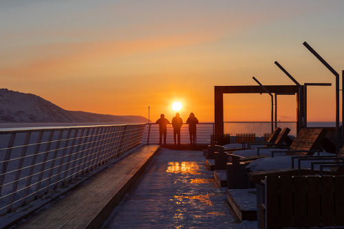 Закат над бухтой Нагаева